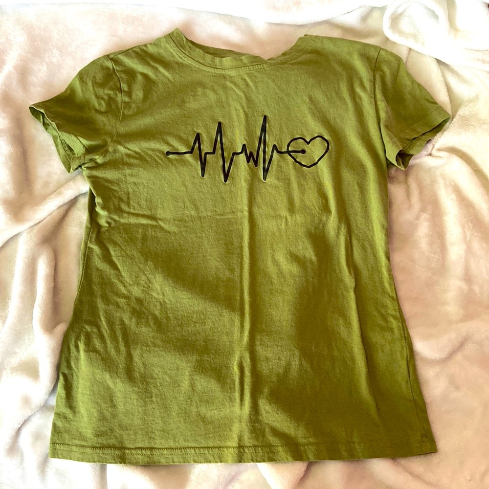 Cute heart monitor SHEIN shirt